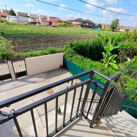 A1 - Airport Belgrade Apartment Bagian luar foto