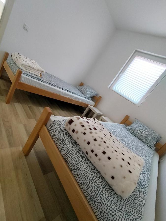 A1 - Airport Belgrade Apartment Bagian luar foto