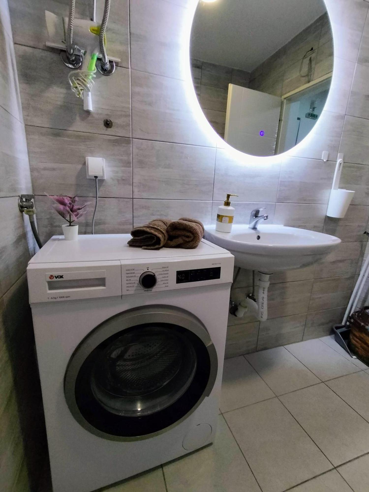 A1 - Airport Belgrade Apartment Bagian luar foto