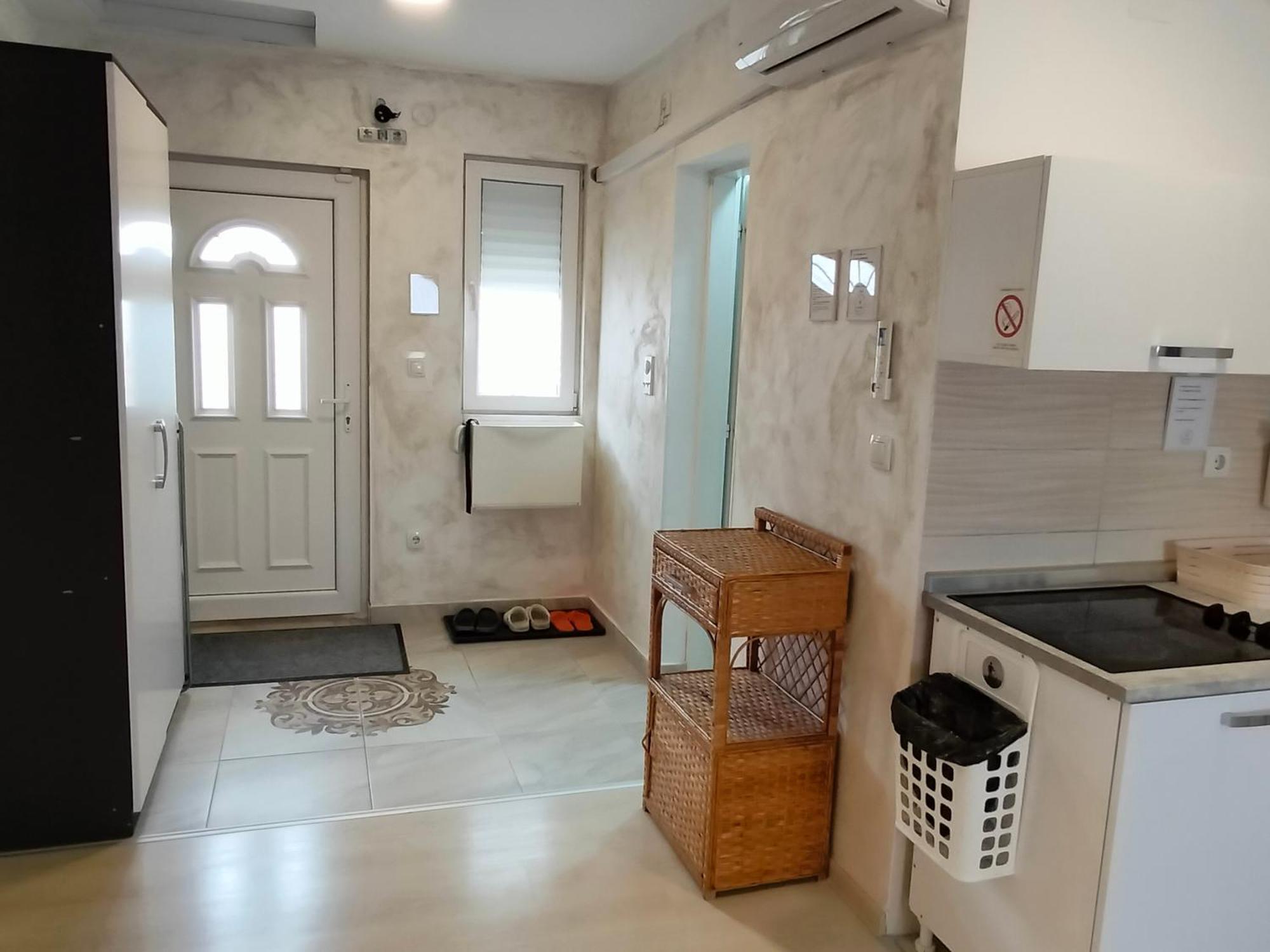 A1 - Airport Belgrade Apartment Bagian luar foto
