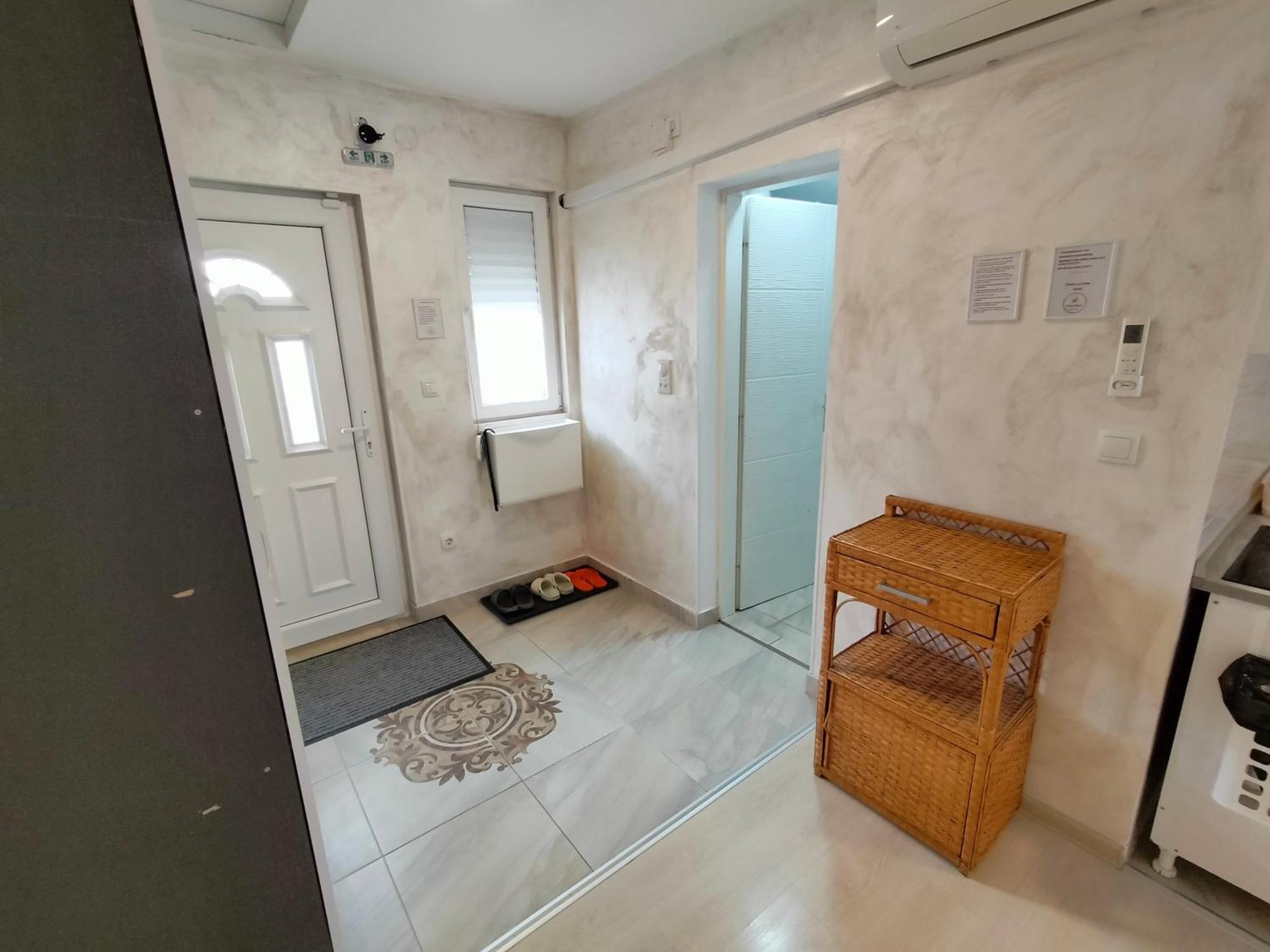 A1 - Airport Belgrade Apartment Bagian luar foto